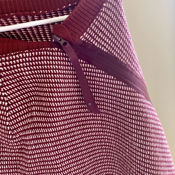 LULULEMON PONCHO 💫 - Picture 4 of 7